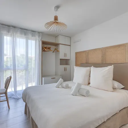 Les Vagues Du 5e 4 Personnes , 2 , Clim , Wifi , Cap3000 A Pied , Parking Апартаменты *