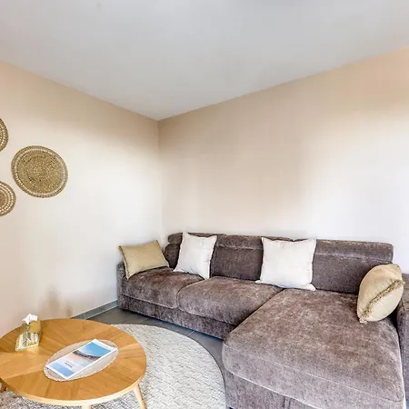 Διαμέρισμα Les Lumieres Du Cinquieme , 2 Chambres , Clim , Wifi , Cap3000 A Pied , Parking *